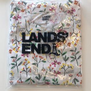 NWT Lands End White Floral Dress. Size XS 2-4